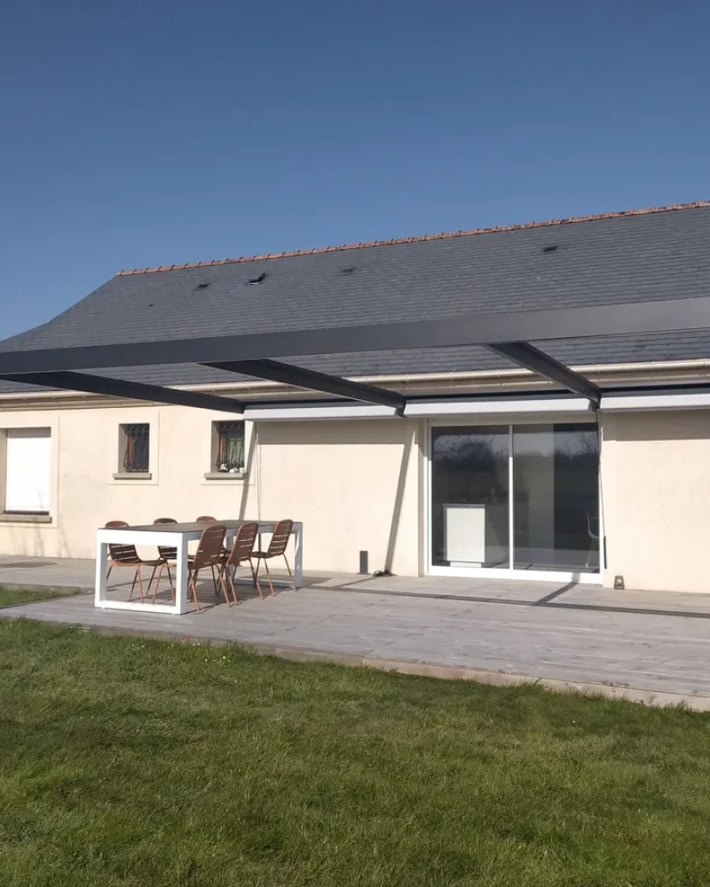 Réalisation de pergolas, carport et stores par CD menuiserie, menuisier à Erdre-en-Anjou